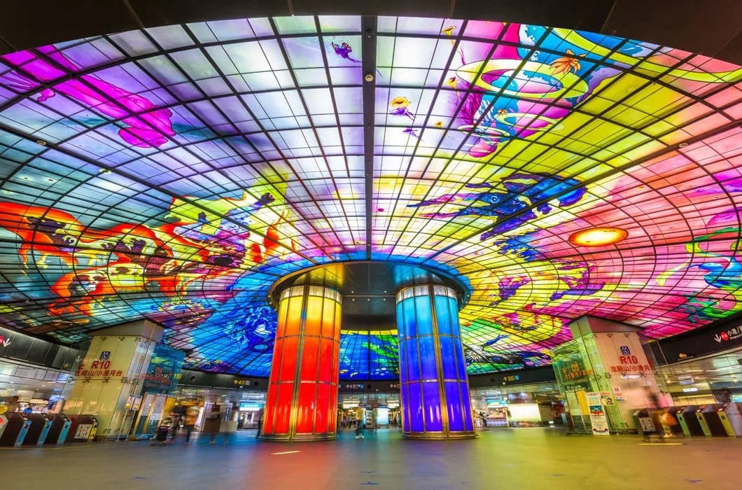 Top 10 most beautiful metro stations in the world