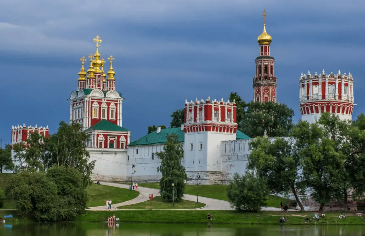 Top 10 most beautiful places in Moscow