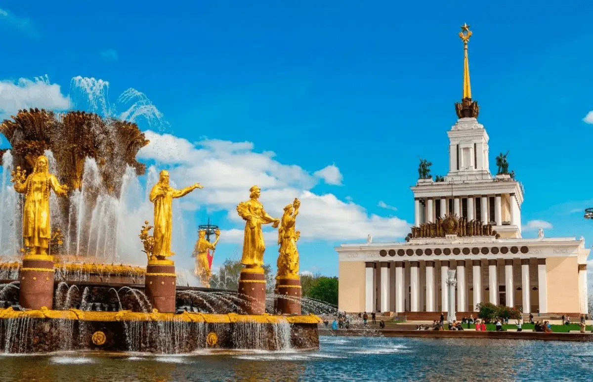 Top 10 most beautiful places in Moscow