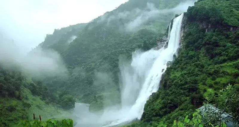 Top 10 most beautiful waterfalls in the world