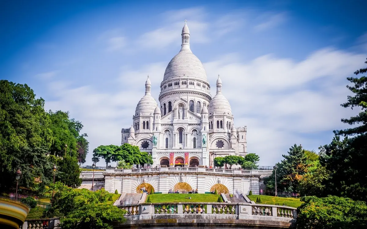 Top 10 most important and popular attractions in Paris