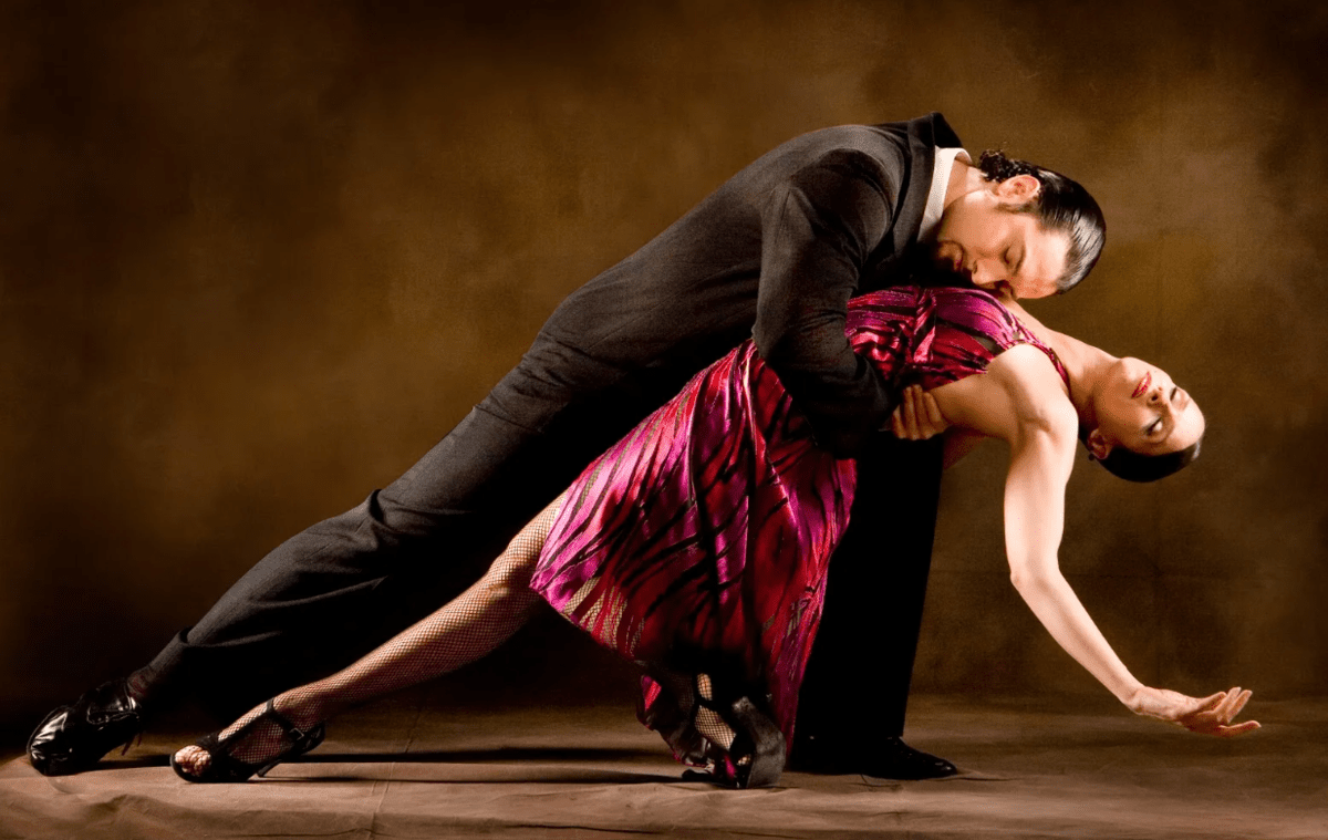 Top 10 most incendiary and beautiful dances in the world