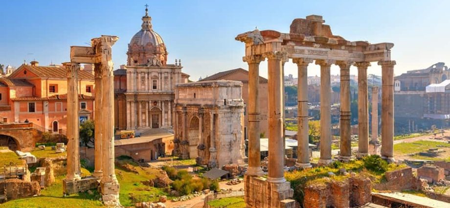 Top 10 most interesting facts about Italy