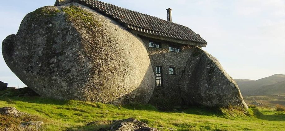 Top 10 most unusual houses in the world