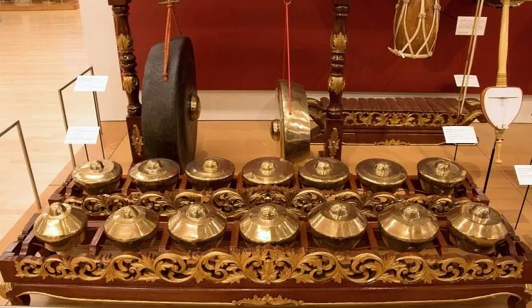 TOP 10 most unusual musical instruments