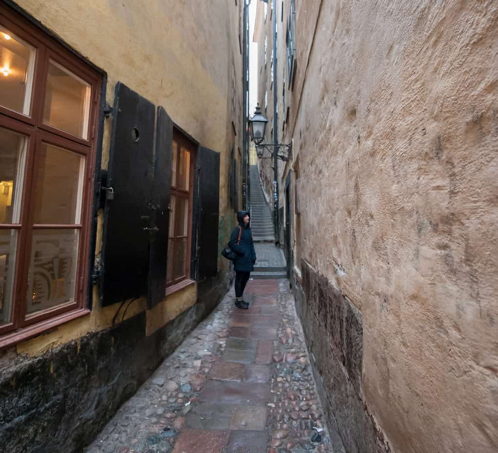 Top 10 narrowest streets