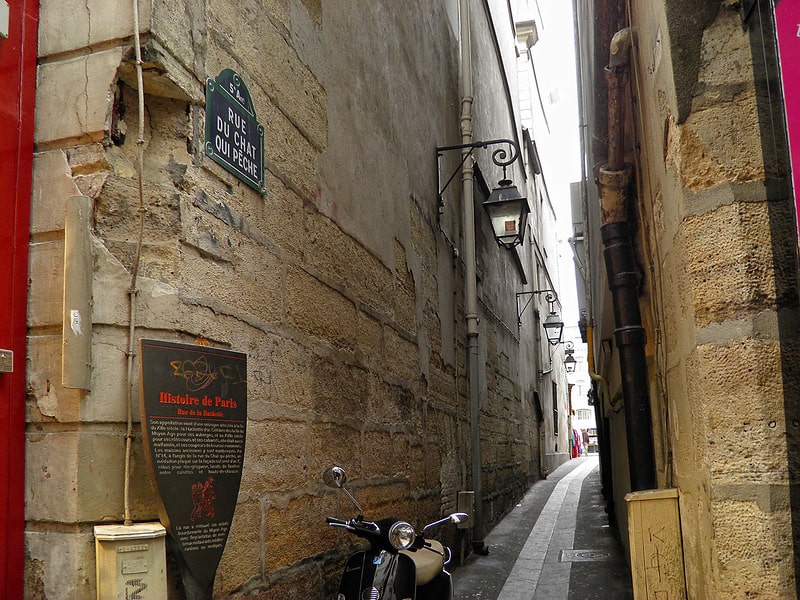 Top 10 narrowest streets