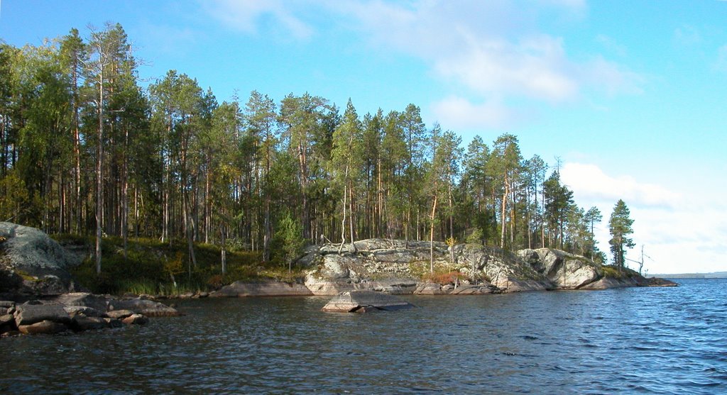 Top 10 smallest lakes in Russia