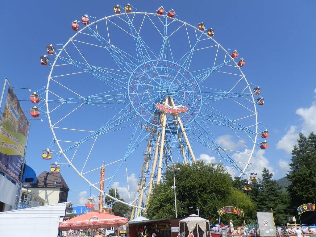 Top 10 tallest ferris wheels in Russia for 2022