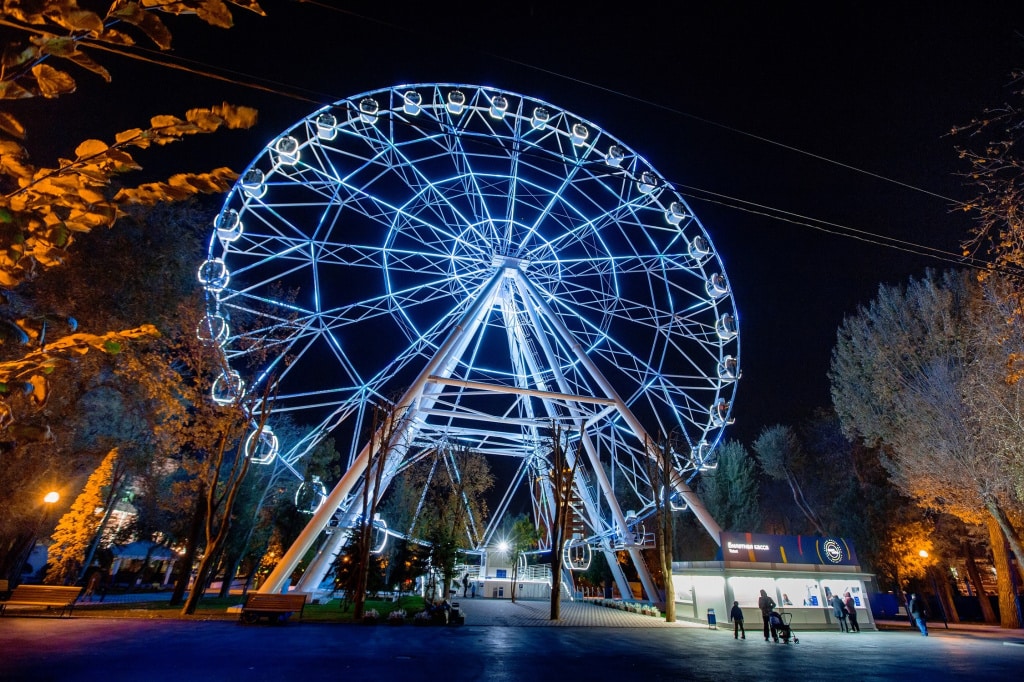 Top 10 tallest ferris wheels in Russia for 2022