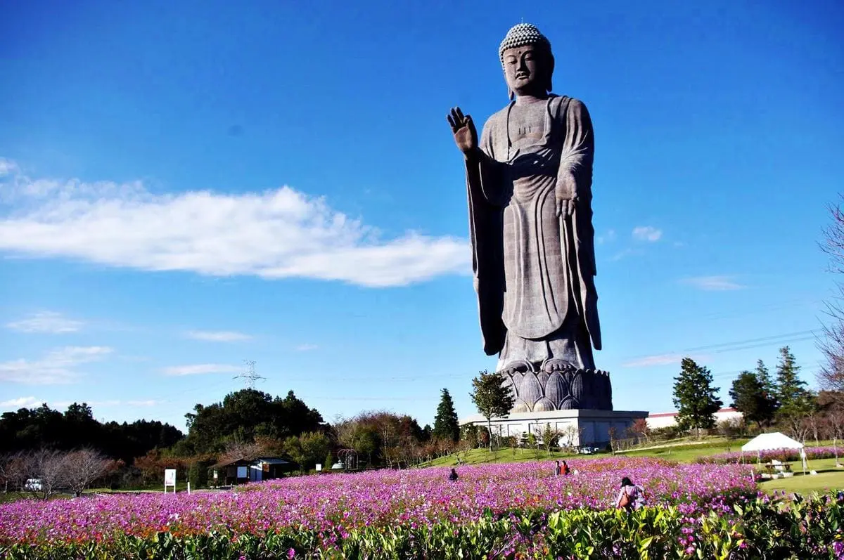 Top 10 tallest statues in the world