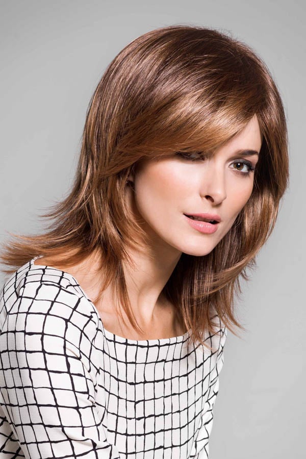 Top 10. The most fashionable womens haircuts for medium hair in 2019