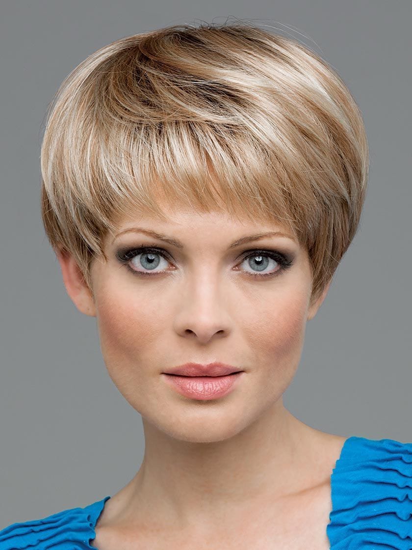 Top 10. The most fashionable womens haircuts for short hair in 2019