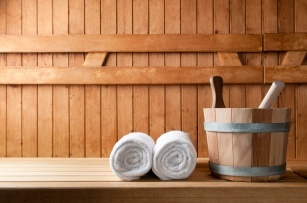 Who should not use the sauna? When is it bad for health? Find out what are the contraindications to using the sauna.