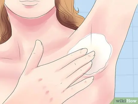 How to shave your armpits