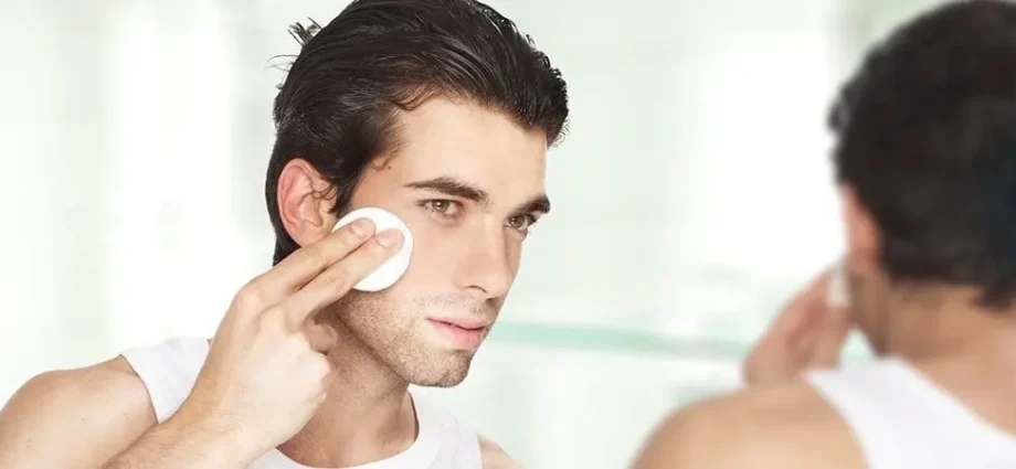 Oily skin in men