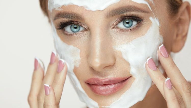 Problematic skin: basic rules and care products