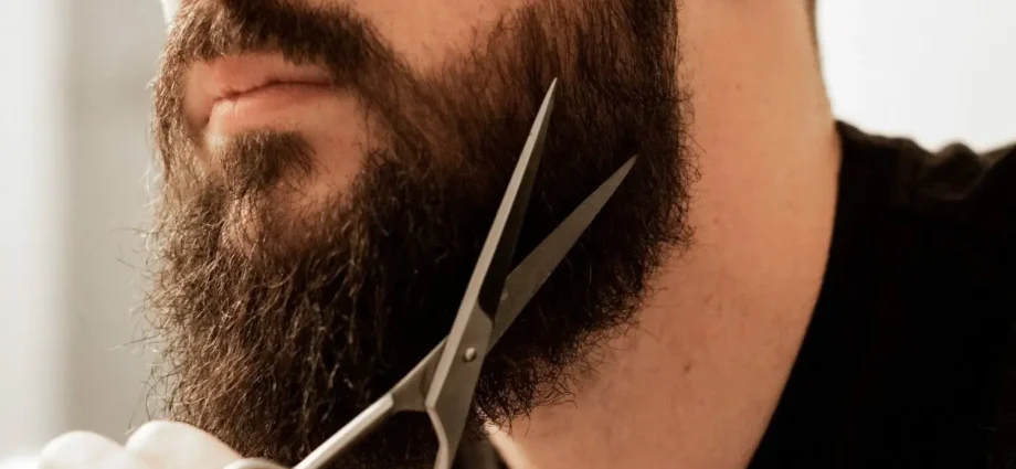 Quiz: Are You Grooming Your Beard Properly?