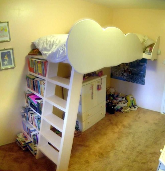 Do-it-yourself attic bed: photo reports, drawings