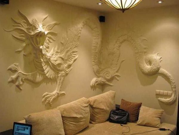 Do-it-yourself bas-relief on the wall: plaster, plaster