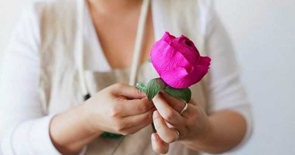 Do-it-yourself corrugated paper flowers: master classes, photos, videos