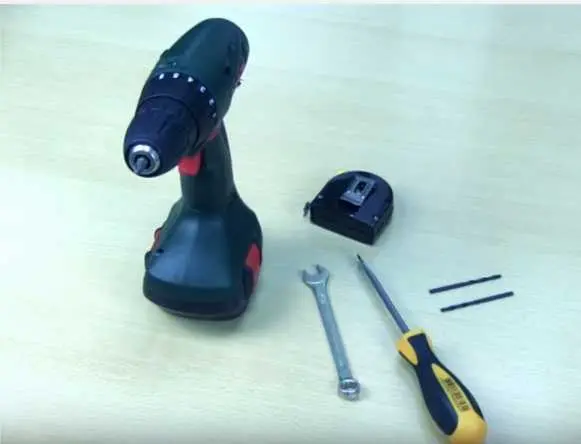 Do-it-yourself door closer installation, photo, video