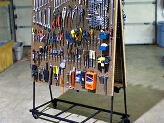 Do-it-yourself garage shelves and racks: diagrams, drawings, photos, videos