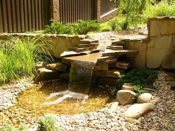 Do-it-yourself waterfall: for giving, garden, home