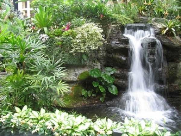 Do-it-yourself waterfall: for giving, garden, home