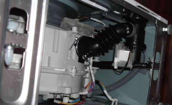 How to check a drain pump in a washing machine with your own hands