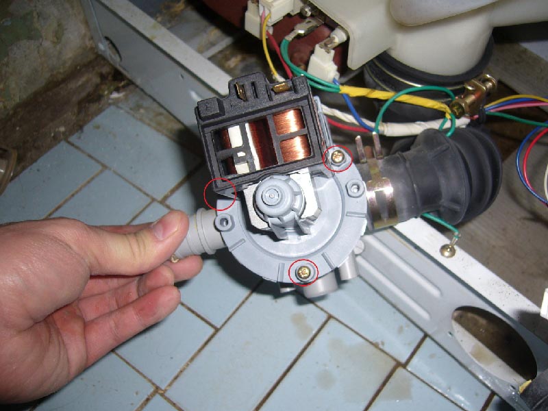 How to check a drain pump in a washing machine with your own hands