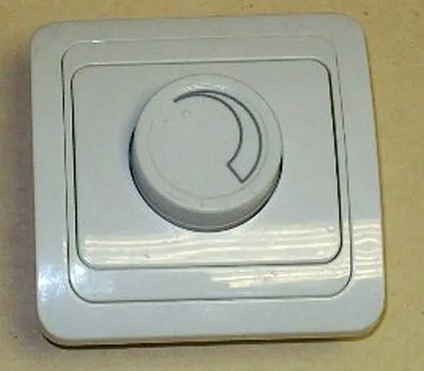 How to connect a dimmer