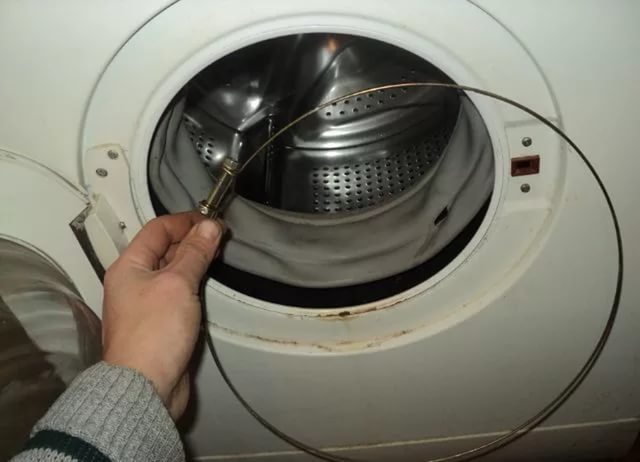 How to replace the heating element in a Samsung washing machine with your own hands