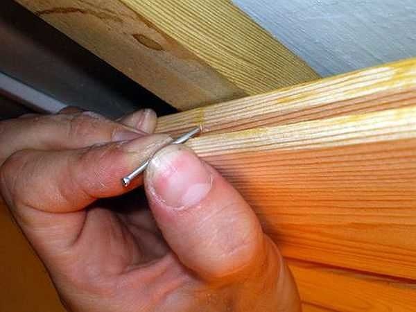 How to sew a balcony with a clapboard