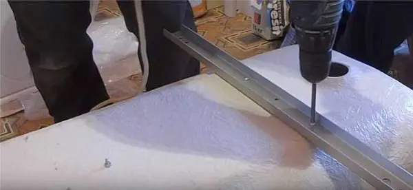 Installing an acrylic bath with your own hands: on the frame, legs, bricks, photo, video