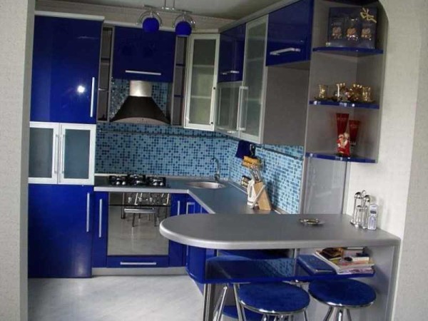 Kitchen renovation in Khrushchev: photo, repair procedure, finishing materials