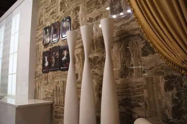 Porcelain stoneware laying: on the floor, walls, photo