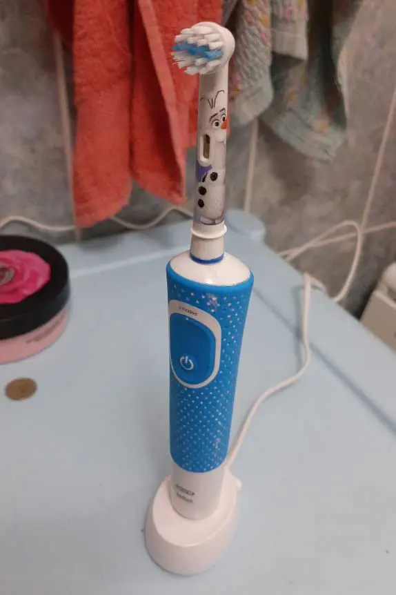 Rating of electric toothbrushes 2022, comparison of prices, characteristics TOP 20, how to choose