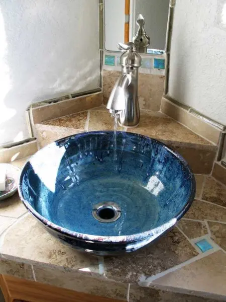 The height of the sink in the bathroom: according to the standard, the choice of level, types of sinks, their sizes