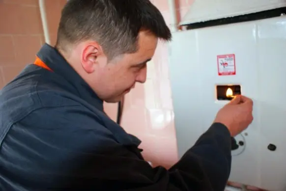 When turned on, the geyser pops, what to do