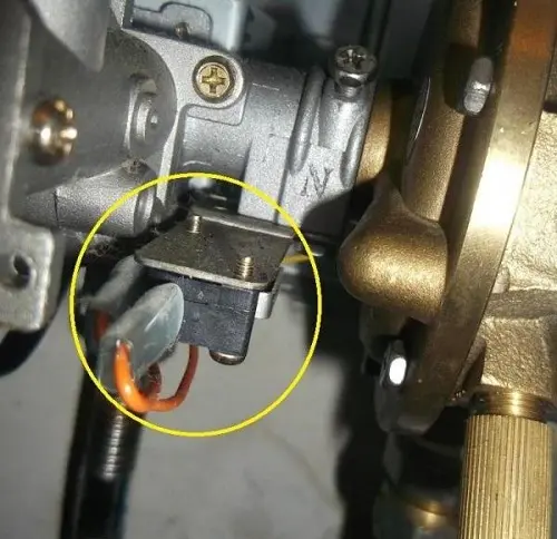 When turned on, the geyser pops, what to do