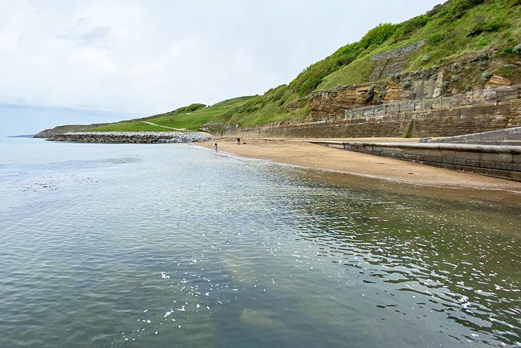 10 Best Beaches in Scarborough, England