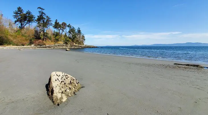 10 Best Beaches in Victoria, BC