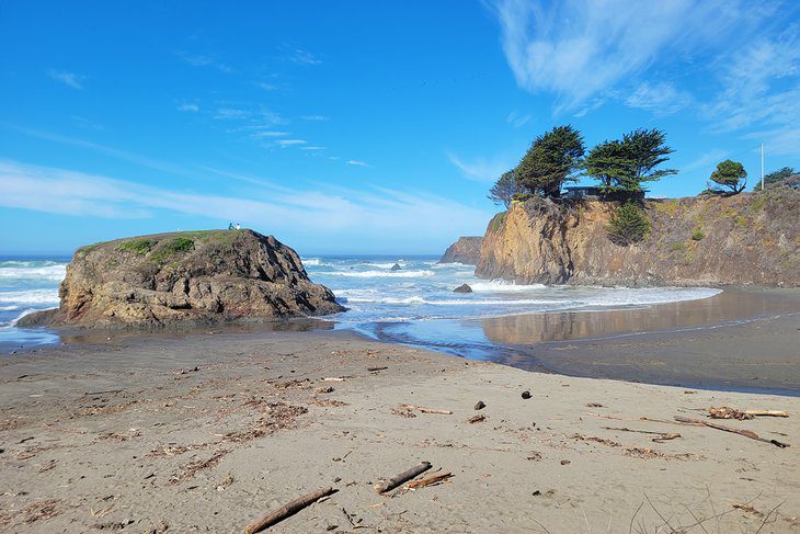 10 Best Beaches near Fort Bragg, CA