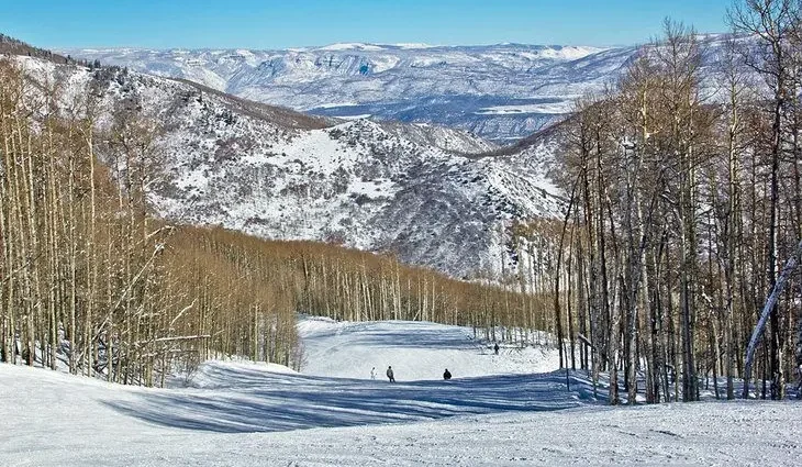 10 Best Cheap Ski Resorts in Colorado, 2023/24