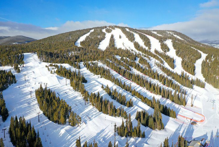 10 Best Cheap Ski Resorts in Colorado, 2023/24