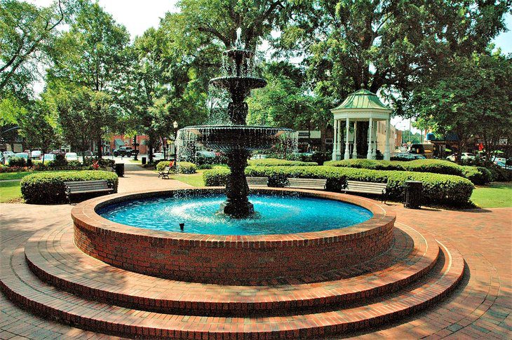 10 Best Cities in Georgia