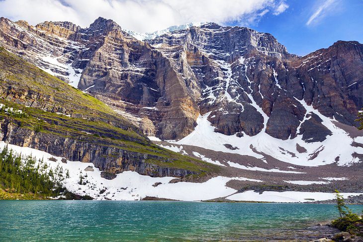 10 Best Hikes at Lake Louise