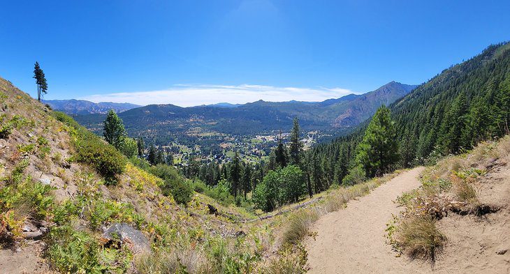 10 Best Hiking Trails near Leavenworth, WA