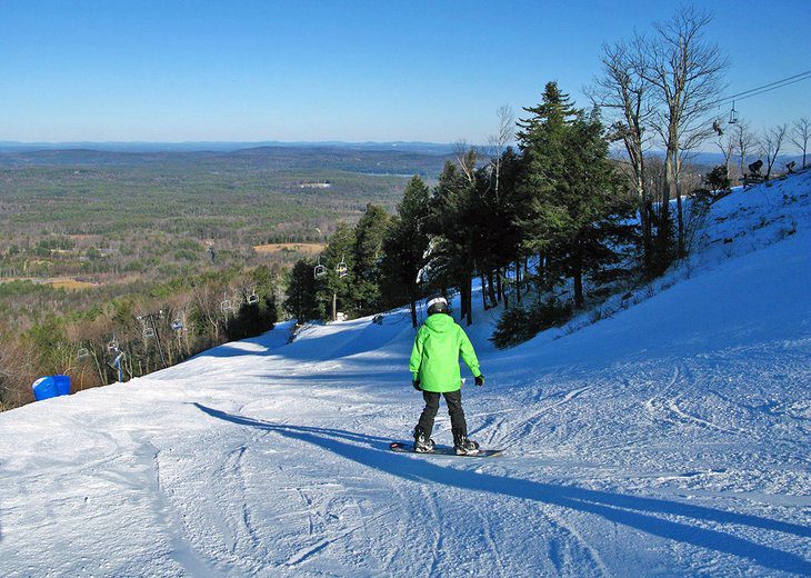 10 Best Ski Resorts near Boston, 2023/24